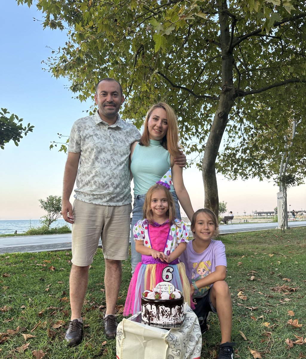 sedatkurt24's tweet image. İyi doğdun ömrümün bereketi #meryem ❤️

#6yaş #i̇yi̇ki̇ #varsın #nefesim 🙏🏻 @ssemakurt #ordu #sahil