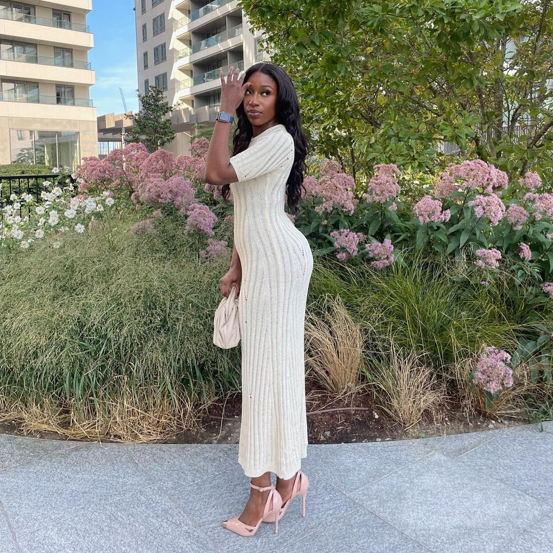 Timeless Allure. 
Via <a href="/kossy/">yumiko kosugi</a>.xo 
🔎Laddered Knit Maxi Dress