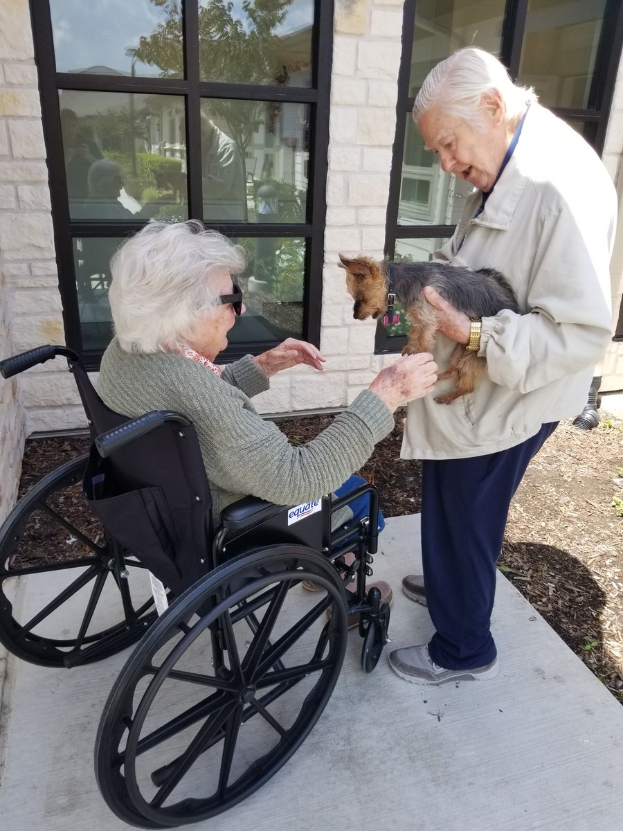 🐾 The Healing Power of Pet Therapy 🐾 Gayle, Doreen,Curtie and buddy are finding immeasurable joy and comfort with the magic of pet therapy!! Share your pet therapy stories and inspire others too!

 #FurryFriendsForever #HealingPaws #SeniorWellbeing #TheVillageatSugarLand