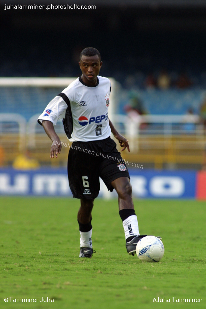 TamminenJuha's tweet image. Kléber de Carvalho Corrêa, Corinthians, 3 de março de 2002 no Maracanã #Kleber #Corinthians