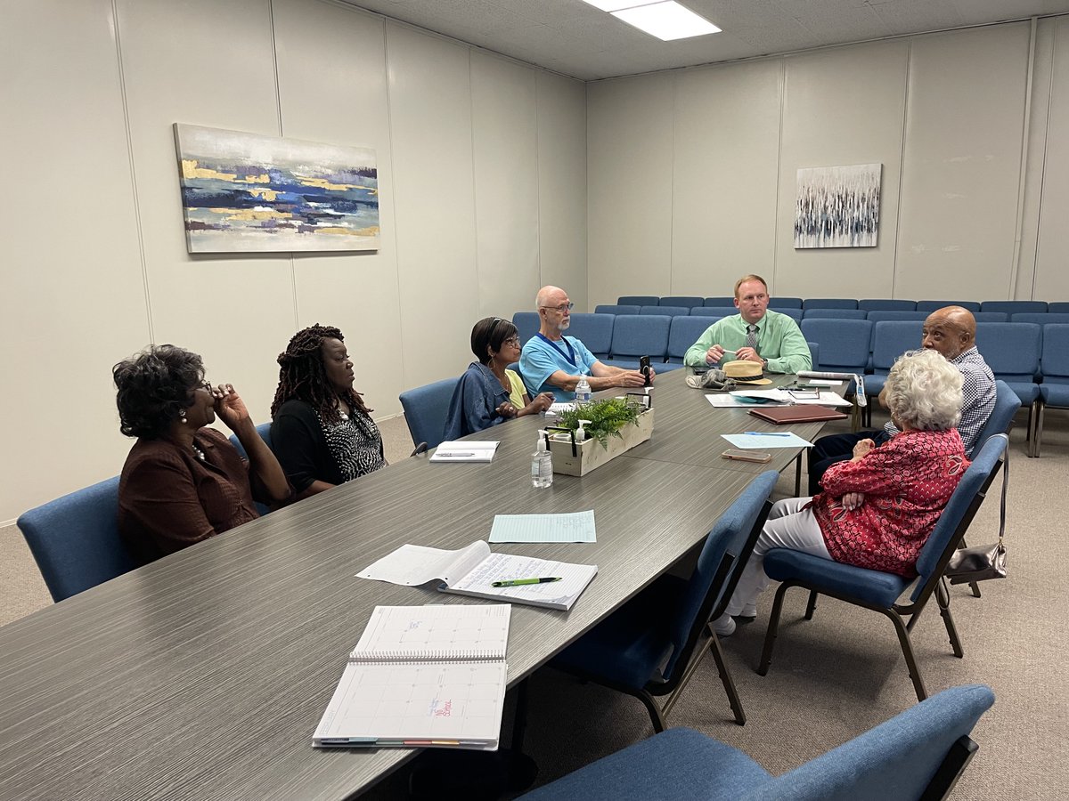 AcademicsFCPS's tweet photo. We are getting an early start in preparation for Tent City in February. New faces are in attendance at our 1st Tent City meeting this year. Exciting things are taking place!
@FCPSchoolsTN https://t.co/07okYVBqoC