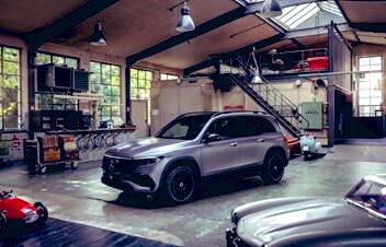 automotorcope's tweet photo. Nuevos #Mercedes #EQA y #EQB nuevo diseño y actualización, más tecnología , experiencia #sonido #DolbyAtmos #MBUX Cuentan con mayor autonomía de hasta 560 kms WLTP y carga más fácil con #PlugCharge #MercedesEQA #MercedesEQB #novedades #coches #motor #radio https://t.co/mtSzlBCf9n