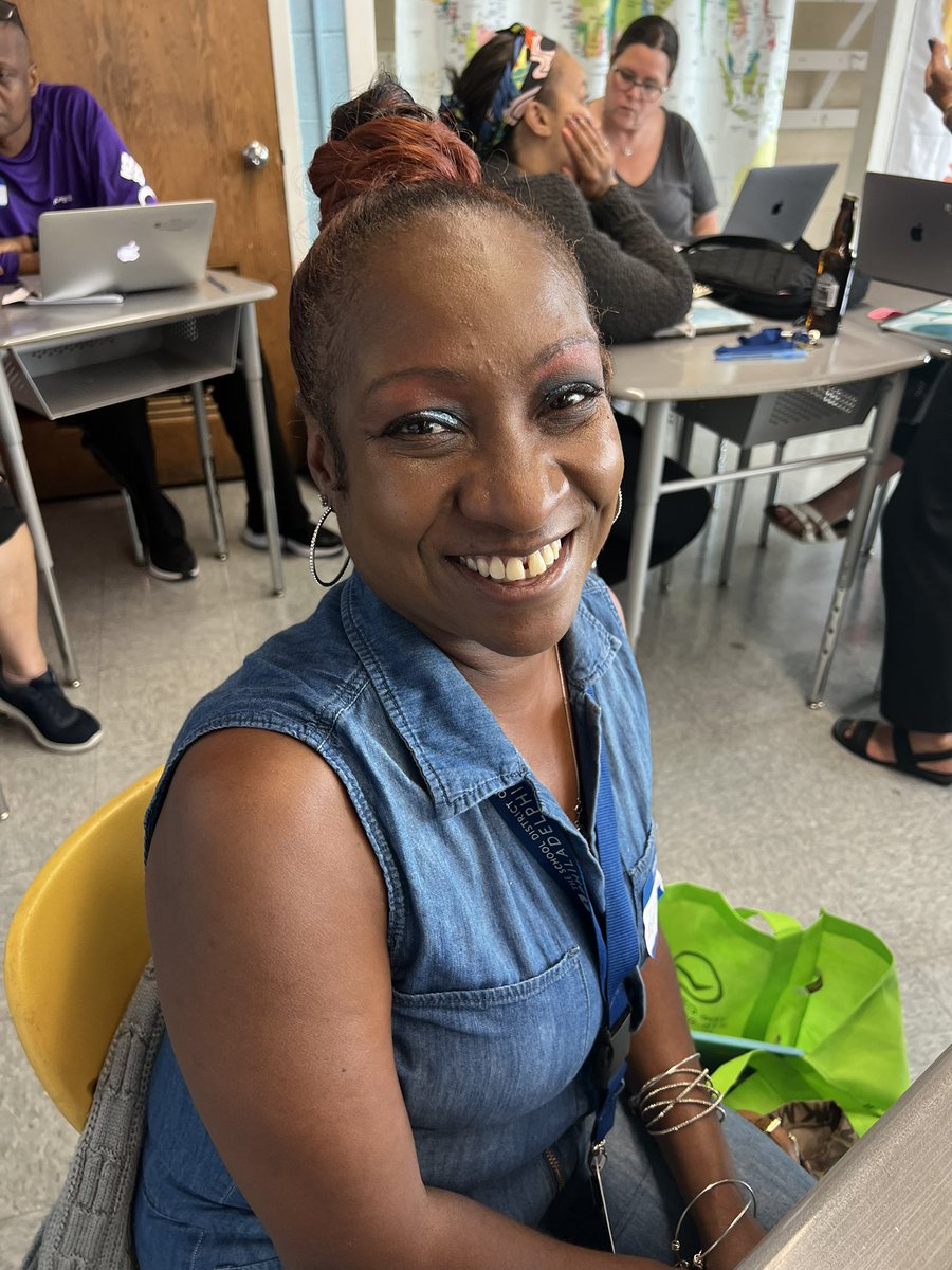 This what great dedication looks like in SDP from a noon time aid 15 yrs ago to paraprofessional to bus attendant to classroom assistant to climate support specialist and NOW participating in SDP math training as a 1st year teacher at Bryant PreK-8. @PHLschools @watlington_sr
