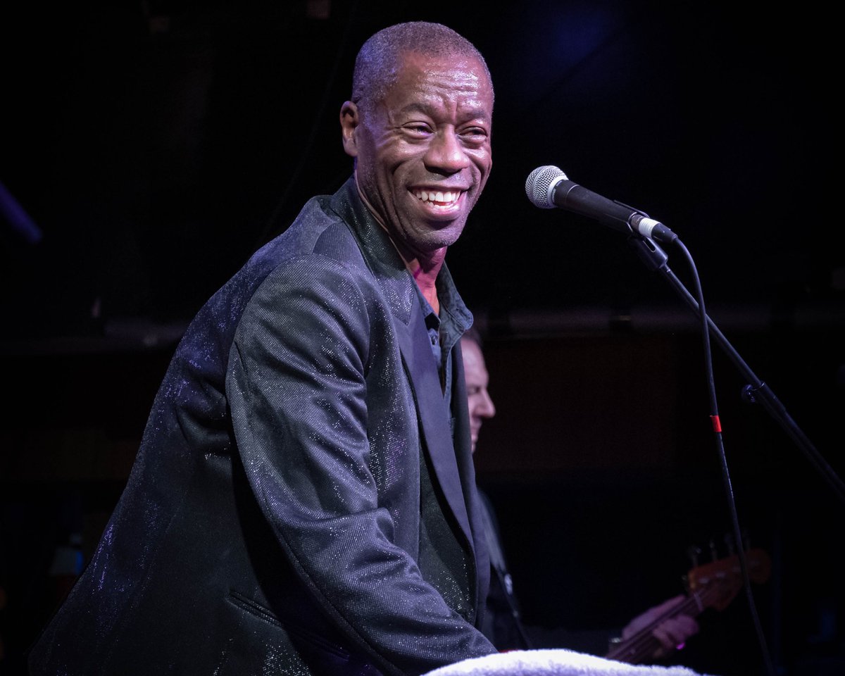 Roachford tweet media