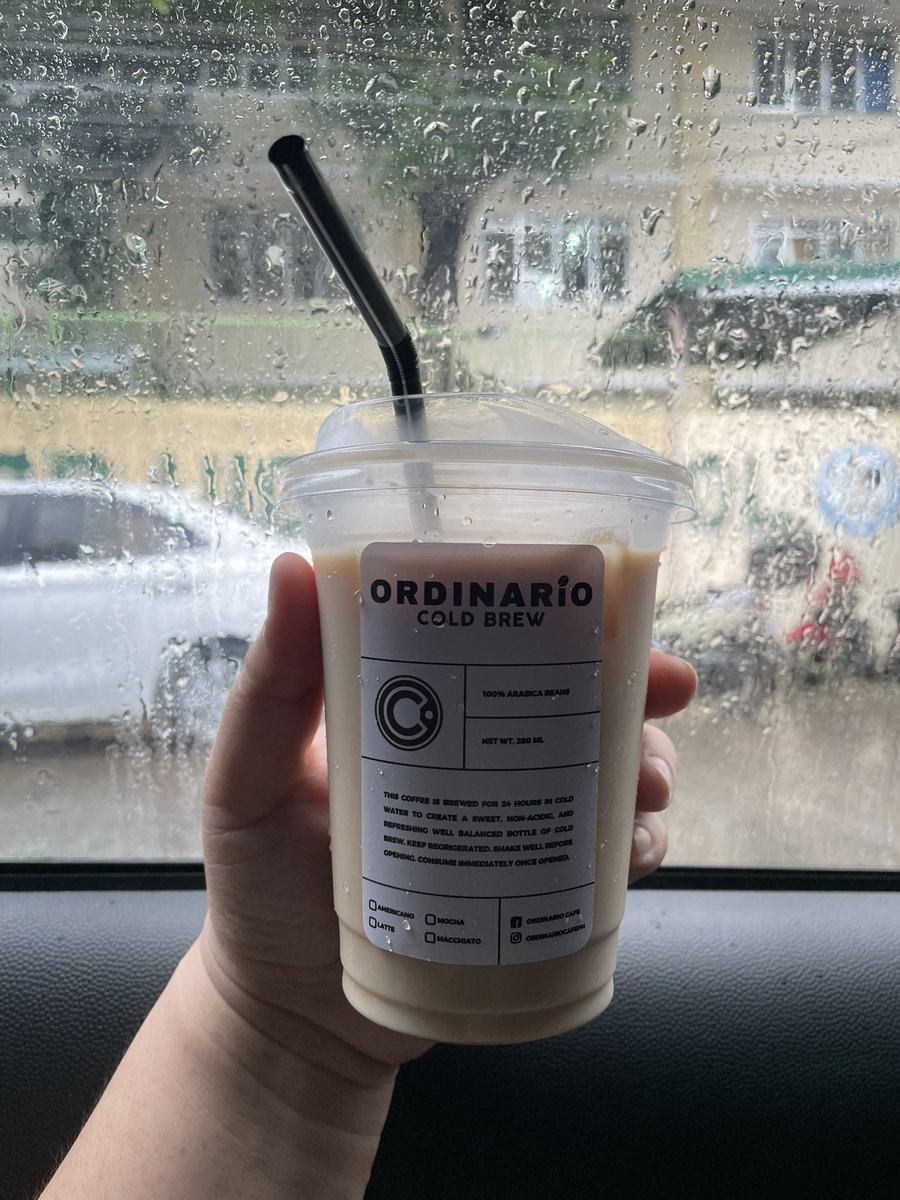 nadaabby's tweet photo. #AkoSiMon tried this booming content creator/coffee shop owner/ merch entrep. -  Iced Macchiato - cold brew 👌🏻 Twas good enough for me. #NadaEats #NadaTries https://t.co/lBhNEQkQaI