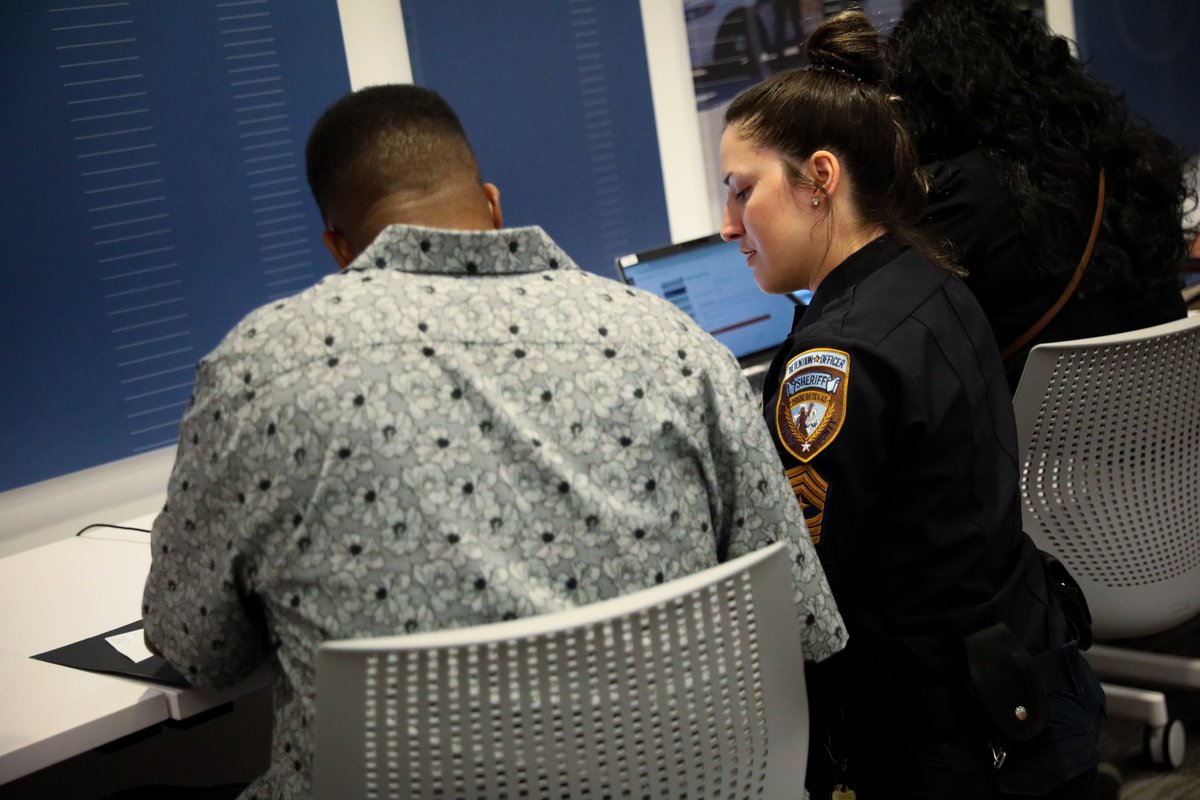 HCSOTexas's tweet photo. Thank you so much to everyone who joined the Detention Officer Hiring Event! For those of you looking for a job, we are hiring!!!

If you want to make a difference, call 713-877-5250 or visit https://t.co/qb7nvdwcAN. #HouNews #HouJobs #JoinHCSO https://t.co/f0PfIlAVer