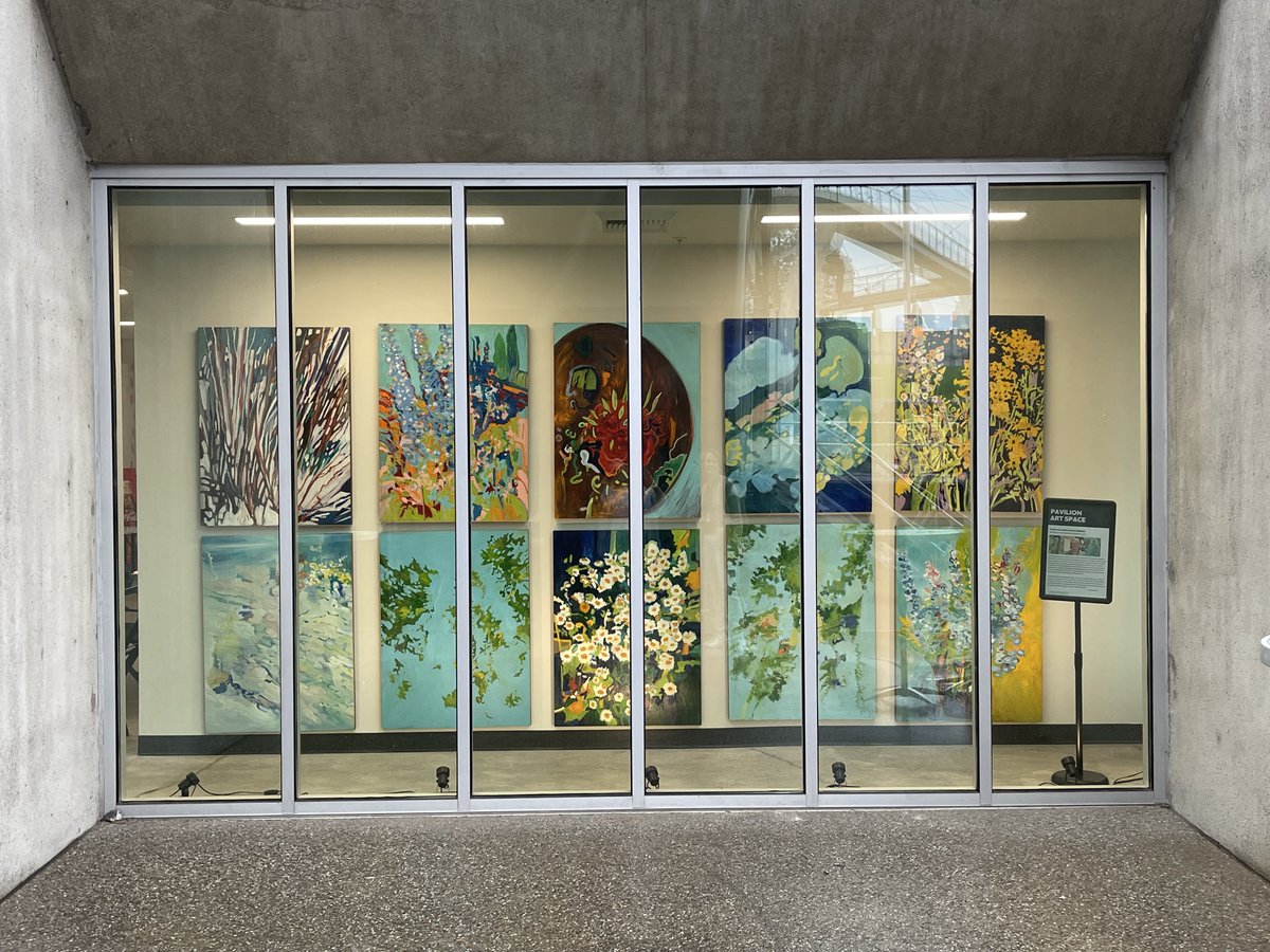 KarenMo50671083's tweet image. Happy to be exhibiting my pictures at the Pavilion on Riverfront Park. This exhibition window faces the interior of the pavilion. Thanks to Jill Reeves for the invitation and installation assistance. #spokaneart #spokanearts #riverfrontpark #spokane #publicistworkingovertime