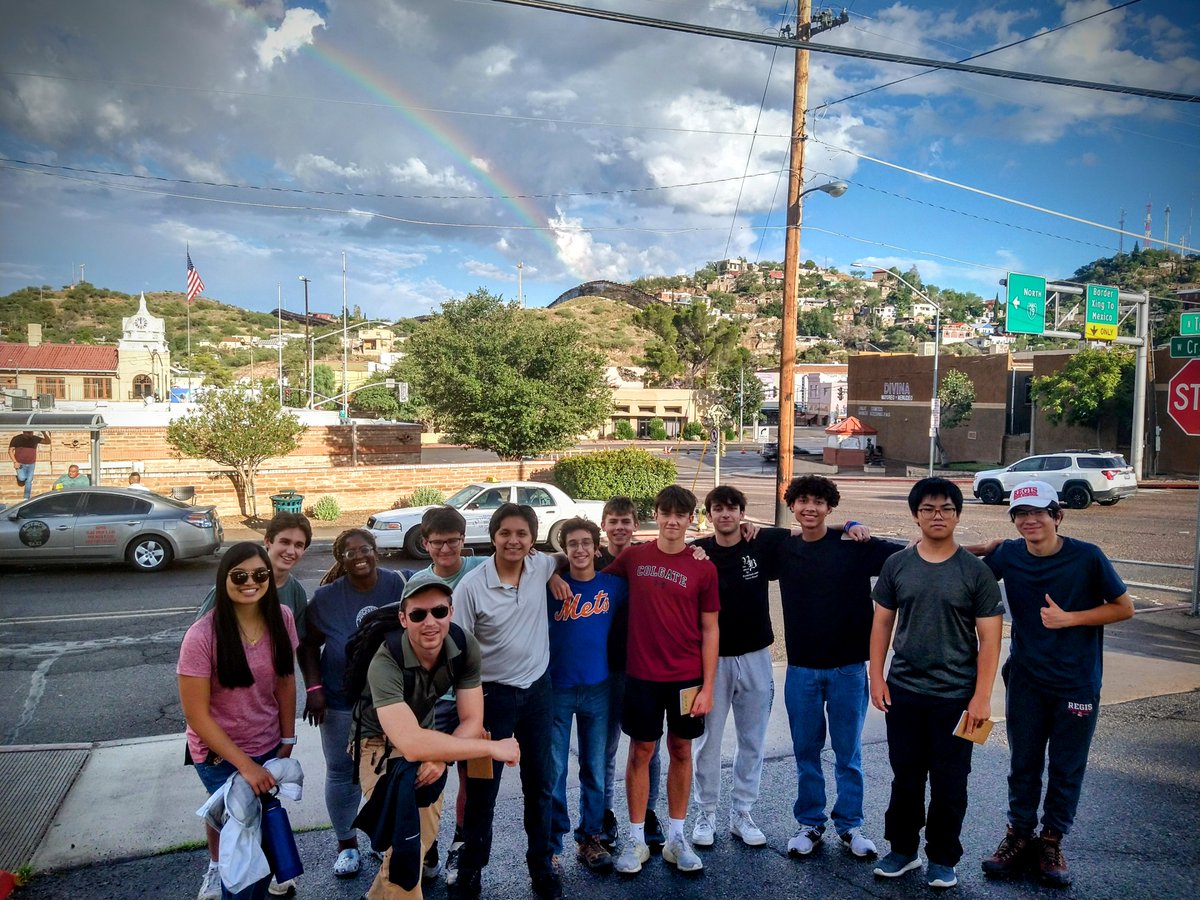 RegisHighSchool's tweet photo. Ten rising juniors and seniors recently traveled to the Arizona-Mexico border for a service-learning immersion trip hosted by Kino Border Initiative. The students extended hospitality to migrant families and learned about the humanitarian crisis from a variety of perspectives. https://t.co/yFcr5BFcXL