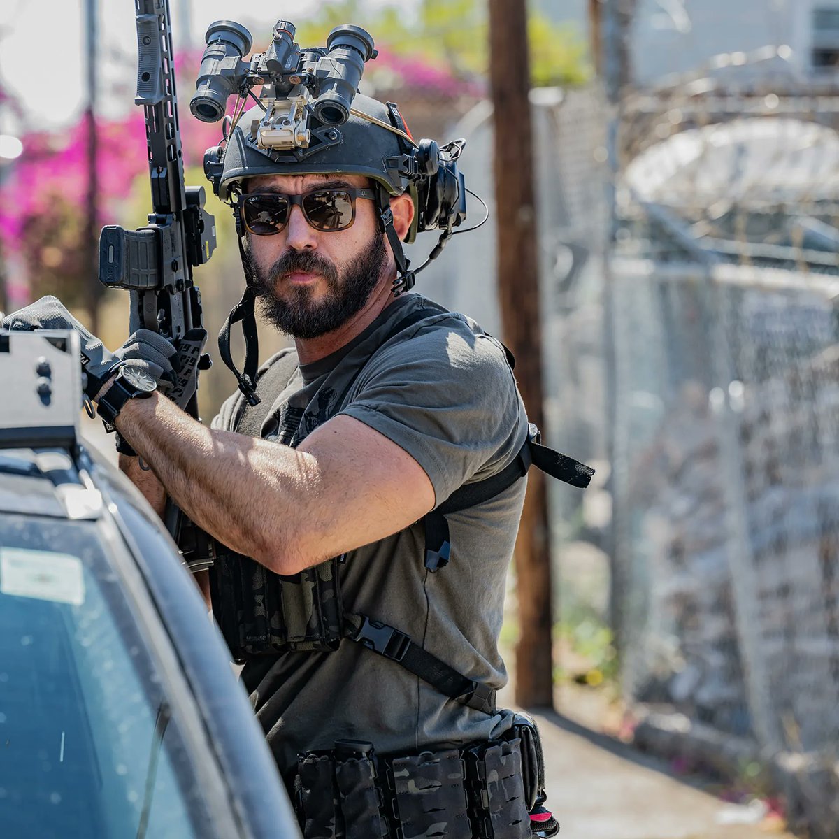 themusastore's tweet photo. ๐ก๏ธ On the frontline of protection? Gear up to be the guardian everyone counts on. Adaptability โ
Mobile Readiness โ
Uncompromising Security โ
. #FrontlineProtection #BeTheShield #AdaptAndOvercome https://t.co/c8HllHQg5x https://t.co/1IxMEx1P6o