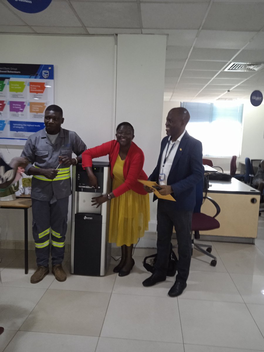 AquavitaLimited's tweet photo. Client engagement during onboarding of Stanbic Bank Uganda

We ensure that our customers understand the solution and the environmental impact they are making by adopting our eco-friendly solution.
#climateaction #climatechange #Gobottleless #beatplasticpollution https://t.co/ZGkeVh1Zc9