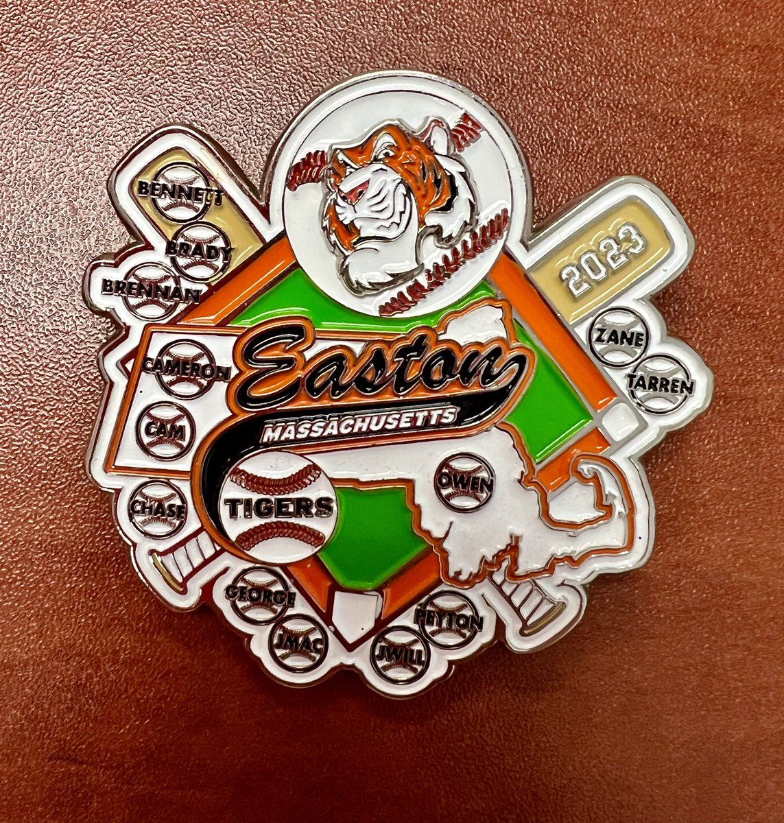 How cool is this?!

Congratulations to our baseball stars on the EYBL team that played in the Cal Ripken World Series this summer! ⚾️🤩

#calripkenworldseries