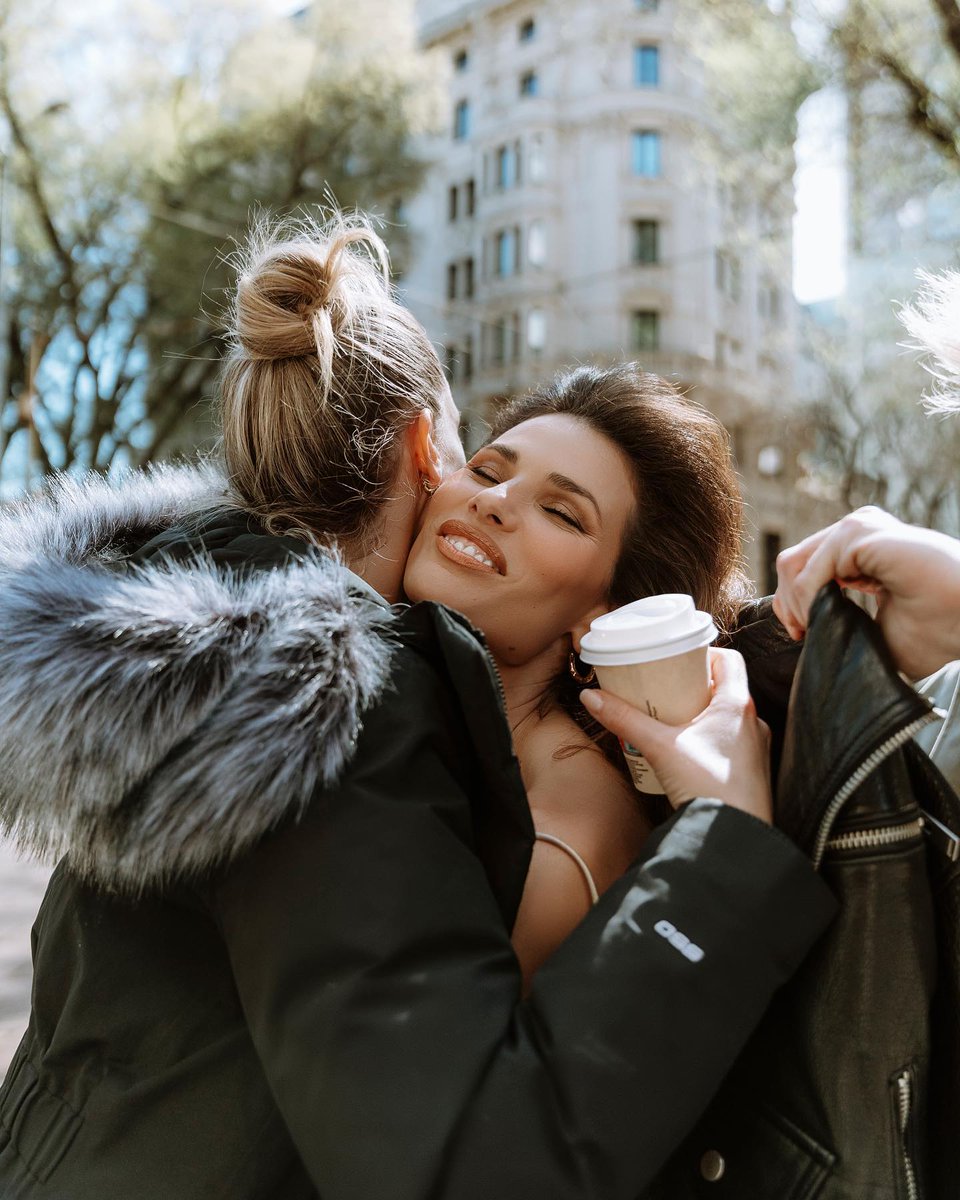 SharpsCollector's tweet image. 🫶🫂🥹
#mellos #BreakTudoAwards #Dayanemello