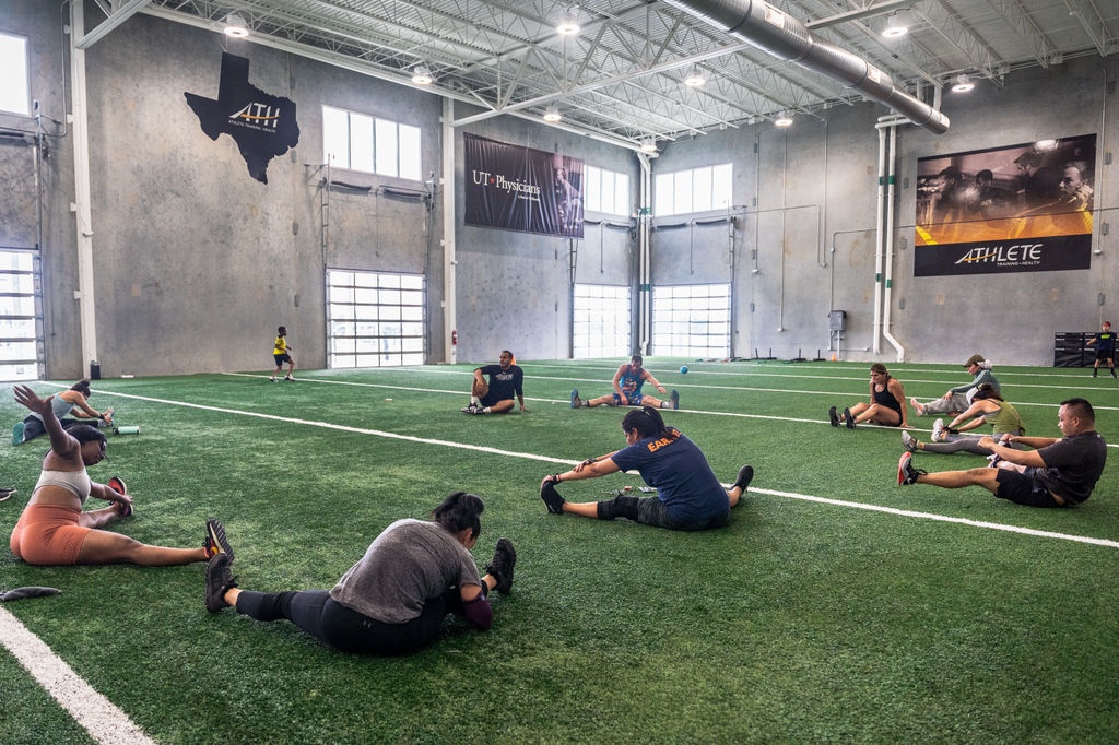 We 💛 our Forever ATHlete community and every opportunity we have to serve them as they work toward their goals and total body health. Our expert coaches develop innovative, science-backed training programs that leave our ATHletes feeling energized, accomplished, and STRONG. 💪