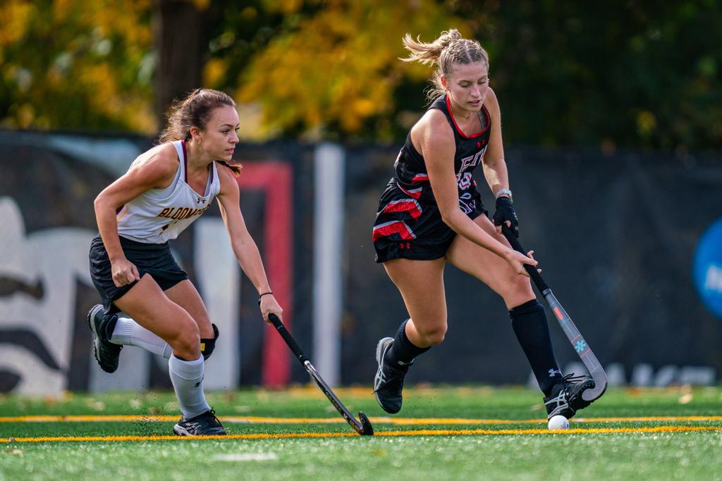 USAFieldHockey's tweet photo. The 𝘿𝙄𝙑𝙄𝙎𝙄𝙊𝙉 𝙄𝙄 &amp; 𝙄𝙄𝙄 college seasons are here!

USA Field Hockey's weekly feature of highlighting top college games is back for the 2023 season. This week marks the season opener of Division II and III games.

https://t.co/NuzUAMcfeh https://t.co/dL6Sq5wZV8