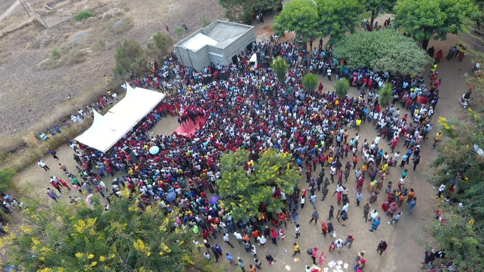NayebaleDavid's tweet photo. @HEBobiwine and his @NUP_Ug Supporters in Kasese and all neighbouring districts
The crowd who attended as you can see, they publicly told him to leave Politics.
#MKForPresident✓ https://t.co/4AleexpLds