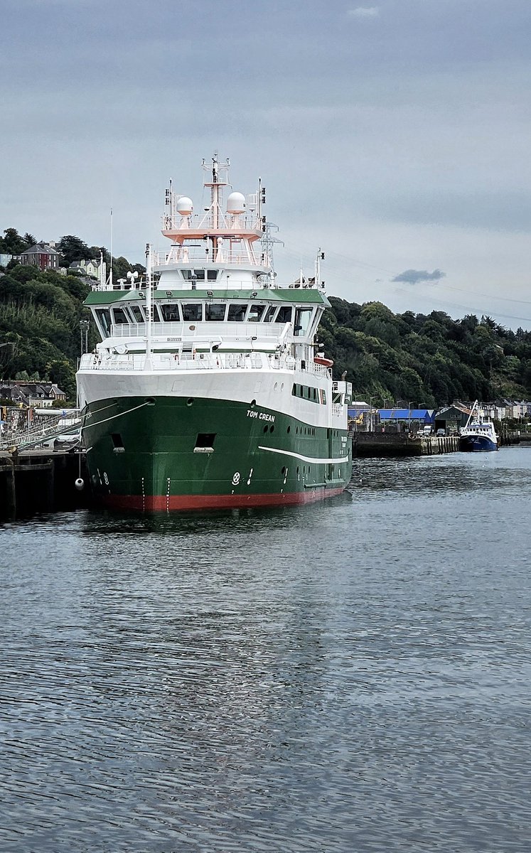 Seaniesan's tweet image. Delighted to be back on board the #RVTomCrean for another INFOMAR (@followtheboats) survey 🇮🇪 🌊

2 weeks of #seabedmapping ahead 🤙

#Ireland @RVMarineInst @MarineInst