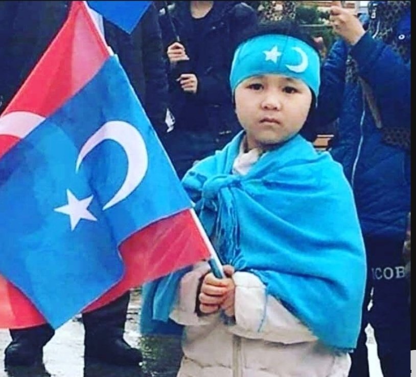 Türkistan Türkleri bayrak açmış bekliyor...

#TürkünKalbiTürkistan #Türkistan #SinanOğan #OAnGönüllüleri #OAnGeliyor