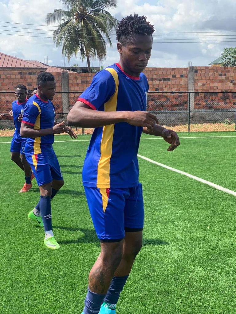 TofficKagawa's tweet photo. 🚨 Club Friendly
Full-Time:
Hearts of Oak 4-0 Dolphins
Siedu Suraj ⚽️⚽️
Albert Dieudonne ⚽️⚽️
#TKSPORTS✍️ https://t.co/fuIxT0o6lk