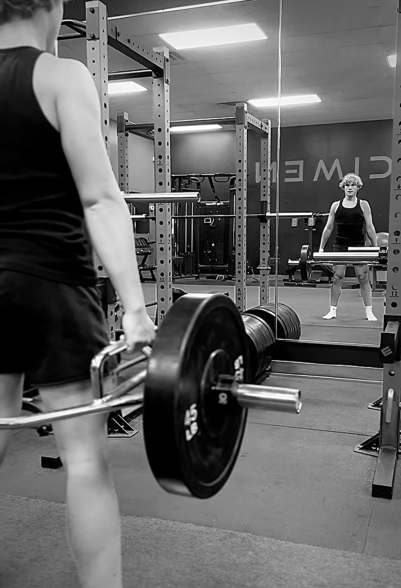 hybridperf_'s tweet photo. “The mirror doesn’t just reflect appearance… It can reveal the depths of the soul & mind.” ~Unknown
#CreateASpecimen🧬 https://t.co/vommPU6y4f