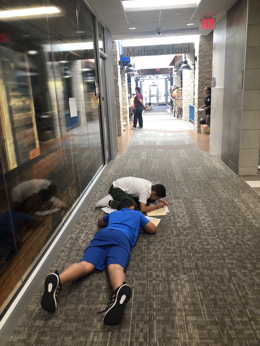 Amber Navarro tweet media