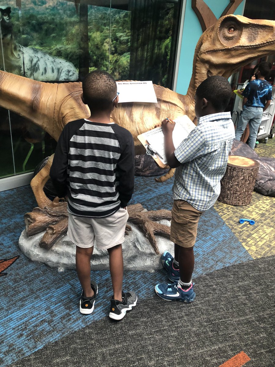 Amber Navarro tweet media