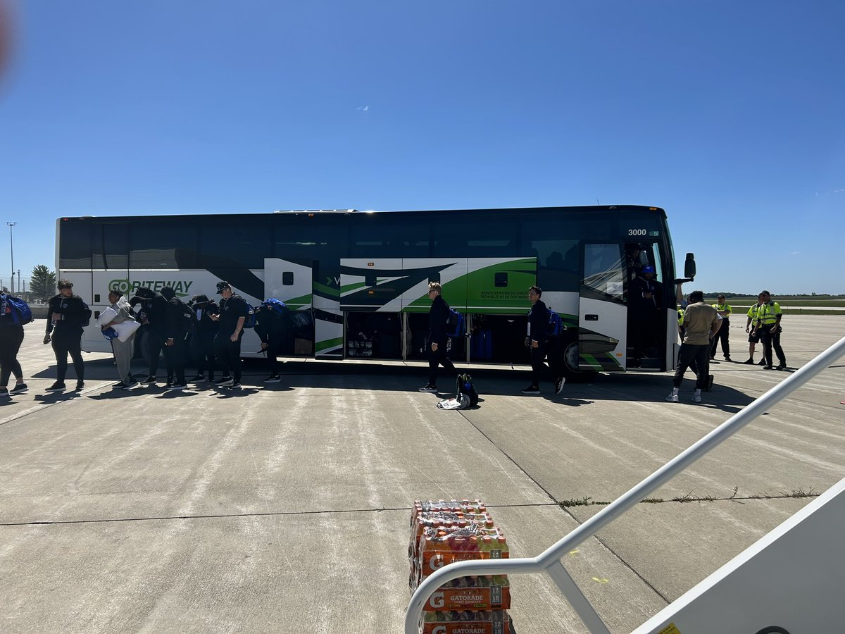 GVSU Football tweet media