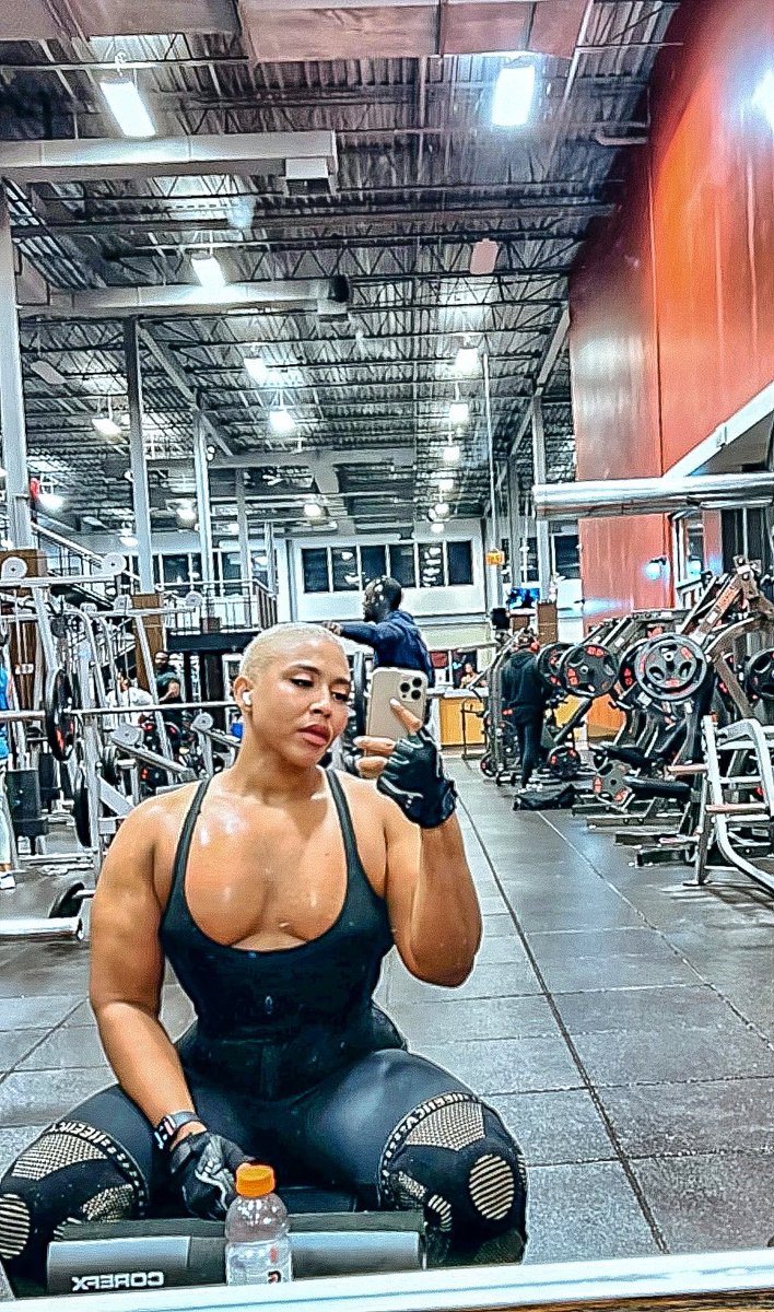 Come do legs with me