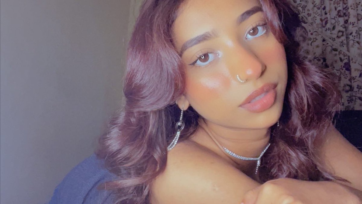 softhoesanaa's tweet photo. New hair colour btw https://t.co/8Efrs6FVme