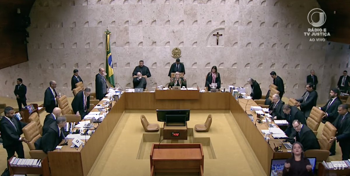 ‼️Está começando agora a sessão do <a href="/STF_oficial/">STF</a>. Vamos seguir fazendo barulho por #MarcoTemporalNão e comentando a sessão aqui.

Assista 👉 youtube.com/live/_bhm-9eT-….

#DemarcaçãoJá #DireitosIndígenas