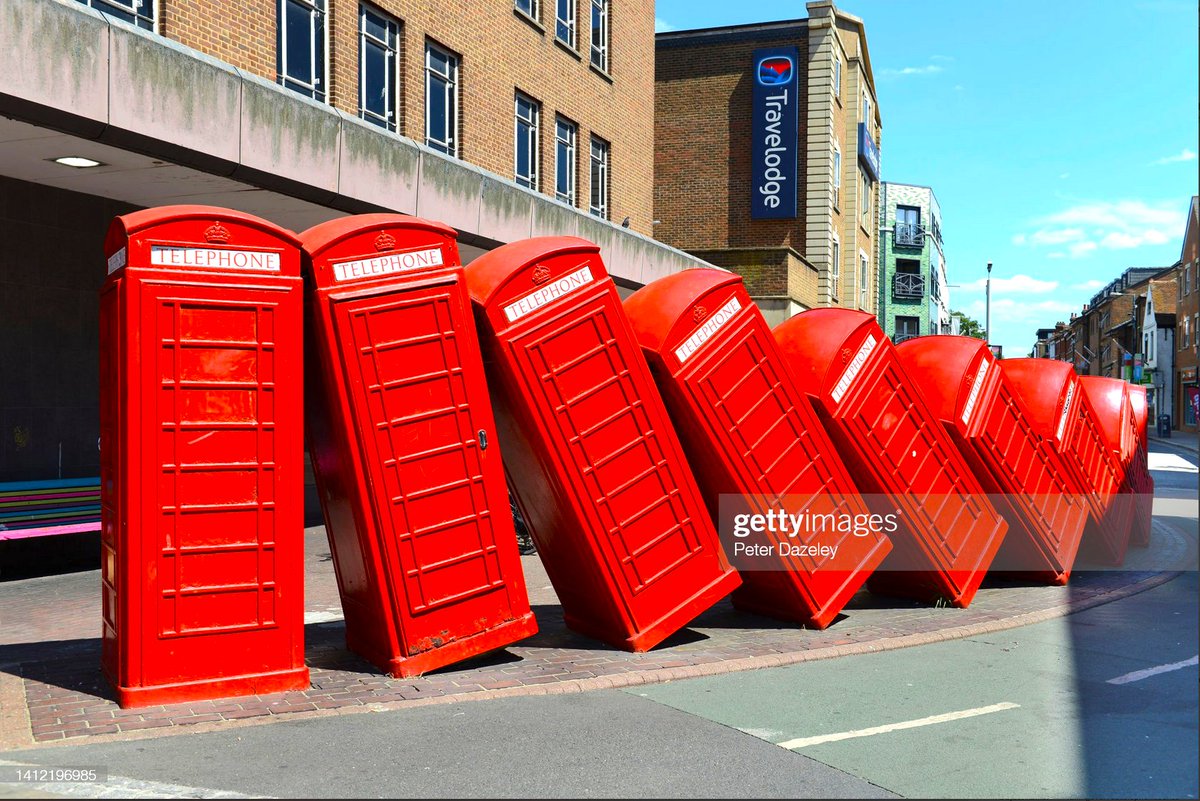 PETERDAZELEY's tweet photo. #BT has 1000 iconic red #phoneboxes up for adoption for just £1, communities have turned them into something that brings more value and enjoyment to local people - from libraries, to food banks, and defibrillators. https://t.co/x7JfDCeWdA