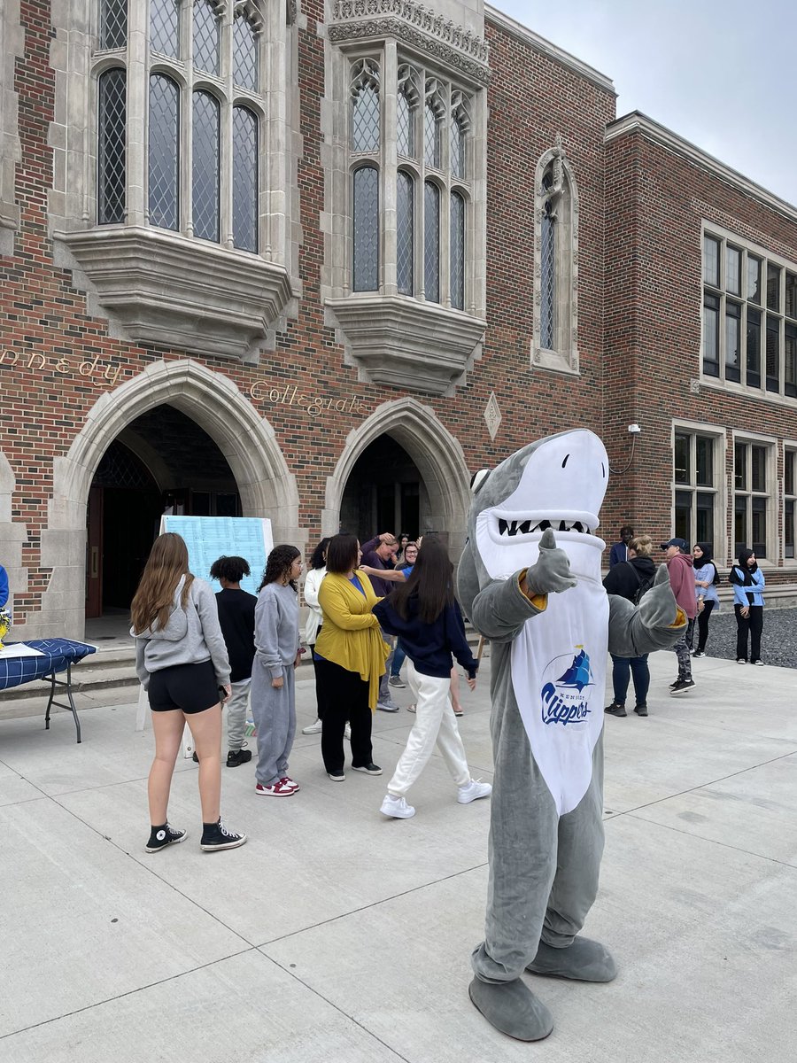 The Kennedy orientation is ready to kick off and welcome all the incoming grade 9 students!