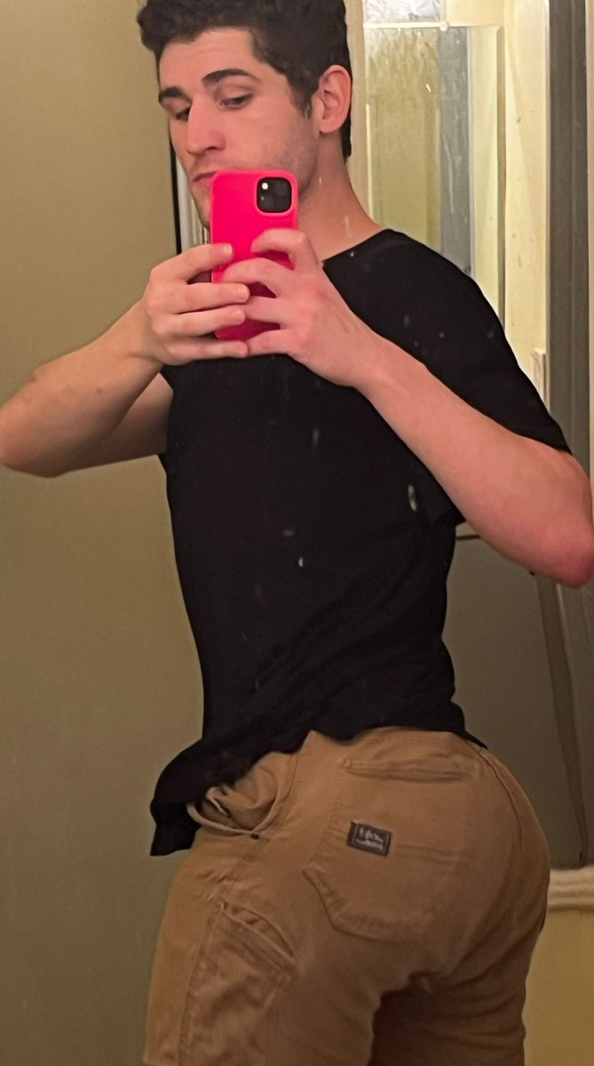 itlnjockspank's tweet photo. Recent selfies #handsom #bigass #cakes #cake #mancakes #cakedup #bubblebutt #dumptruck #dumpy #spankable #thiccgay #bull #beefyboy #hunk #spanking #bigbutt #manbutt #thiccboi #malebooty #ass #whiteboythicc #barabutt #dilfbutt #glutes #cake #bigdadbutt #curlyhair #dumpy https://t.co/BC1hKWZEV0