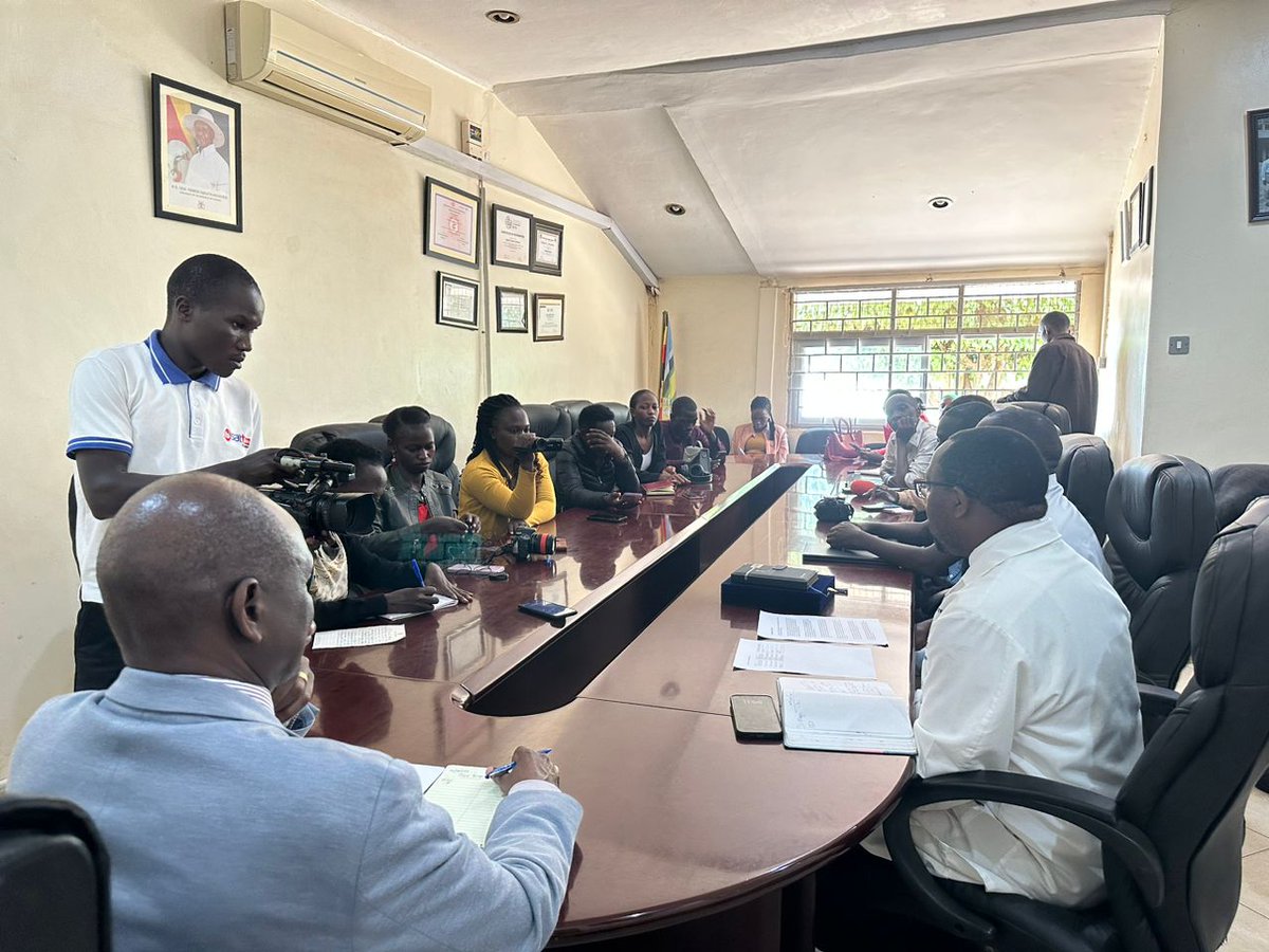 UgandaCancerIns's tweet photo. This morning, we shared successes of two of our staff who have won internationally recognized awards from Lee Jong-Wook Fellowship in Seoul South Korea.
Dr. Martin Origa and Solomon Owino Canna.
#ResearchIsOurResource https://t.co/Qz6yG1lgRz