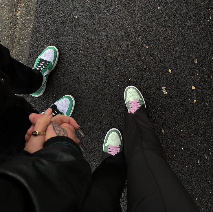 me and who (@meandwh) on Twitter photo 