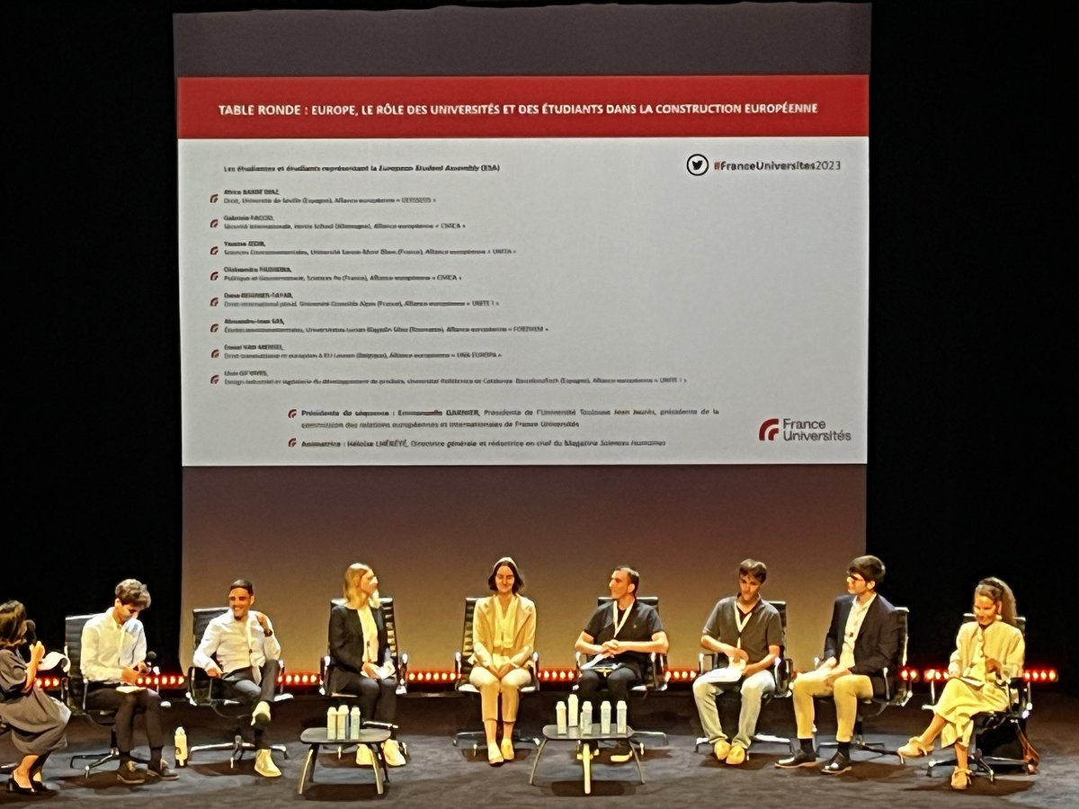 #FranceUniversites2023 | Seconde table ronde de la journée : place aux étudiantEs pour échanger autour de leurs place dans l’UE grâce aux Alliances comme <a href="/EUC_ESA/">European Student Assembly</a> .

Très bel exemple de partage culturel et de mise en commun des problématiques étudiantEs en Europe.