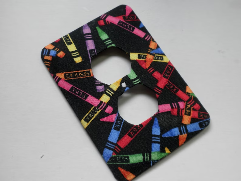 PamelaBaker67's tweet photo. https://t.co/t6tQaVxEVv @clairemdesigns2 #CCMTT #CrayonPrintOutletCover #OutletCover https://t.co/hRhOsitV74
