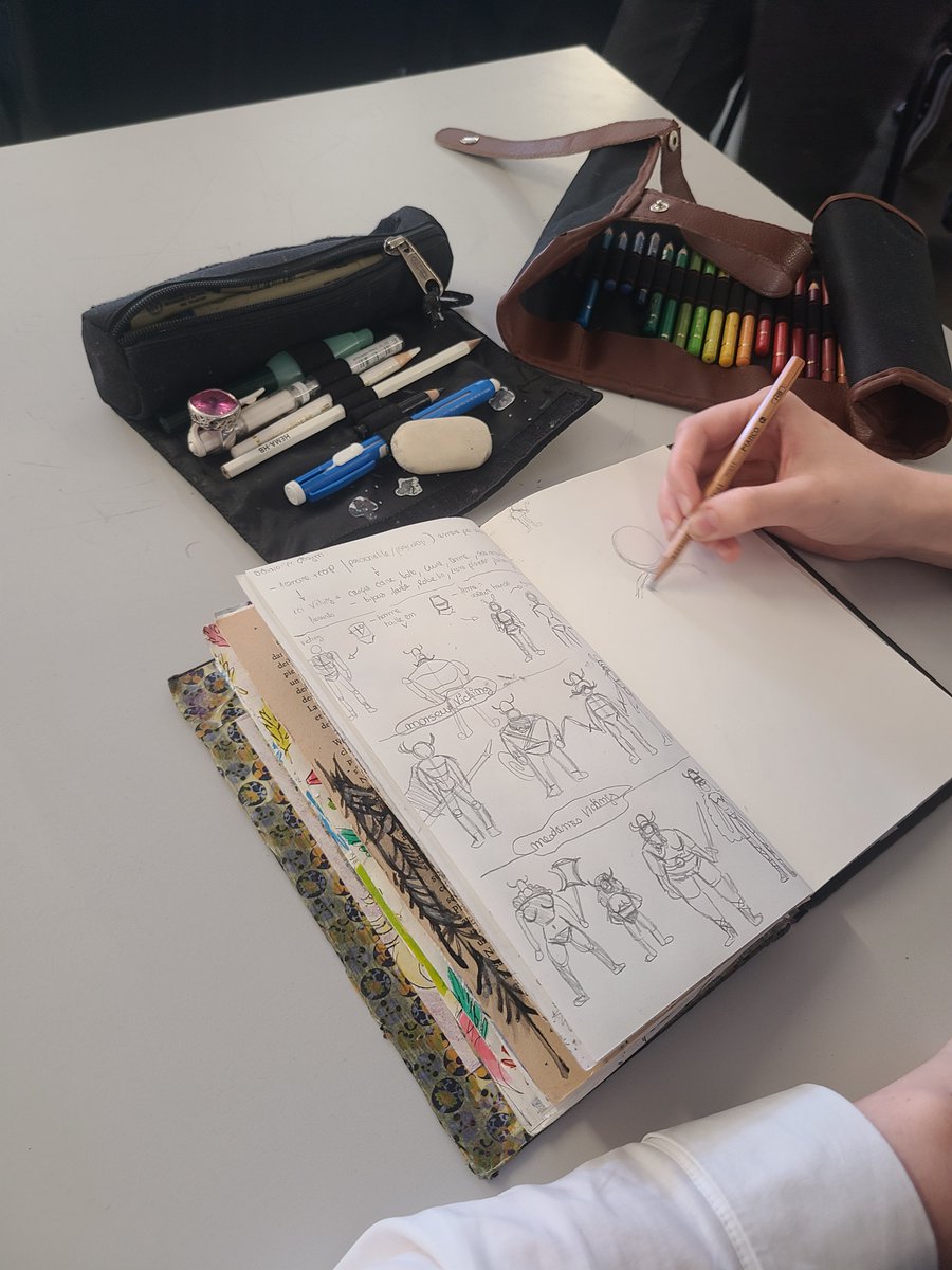 liconograf's tweet photo. La rentrée approche à grands pas ! 🥳

Chers étudiants, rendez-vous le 19 septembre pour entamer l’année avec nous à Liconograf ! 
Pour les intéressés, nos dates de journées portes ouvertes seront prochainement dévoilées alors n’hésitez pas à nous rendre visite ! 😊 https://t.co/moCRbuqjb9