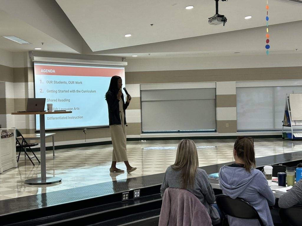 nikrizz's tweet photo. Honored to be supporting @openupresources and @BookwormsRW launch at @DexterSchools today with an amazing team of teachers! #scienceofreading #edchat https://t.co/2JzPjnd85y