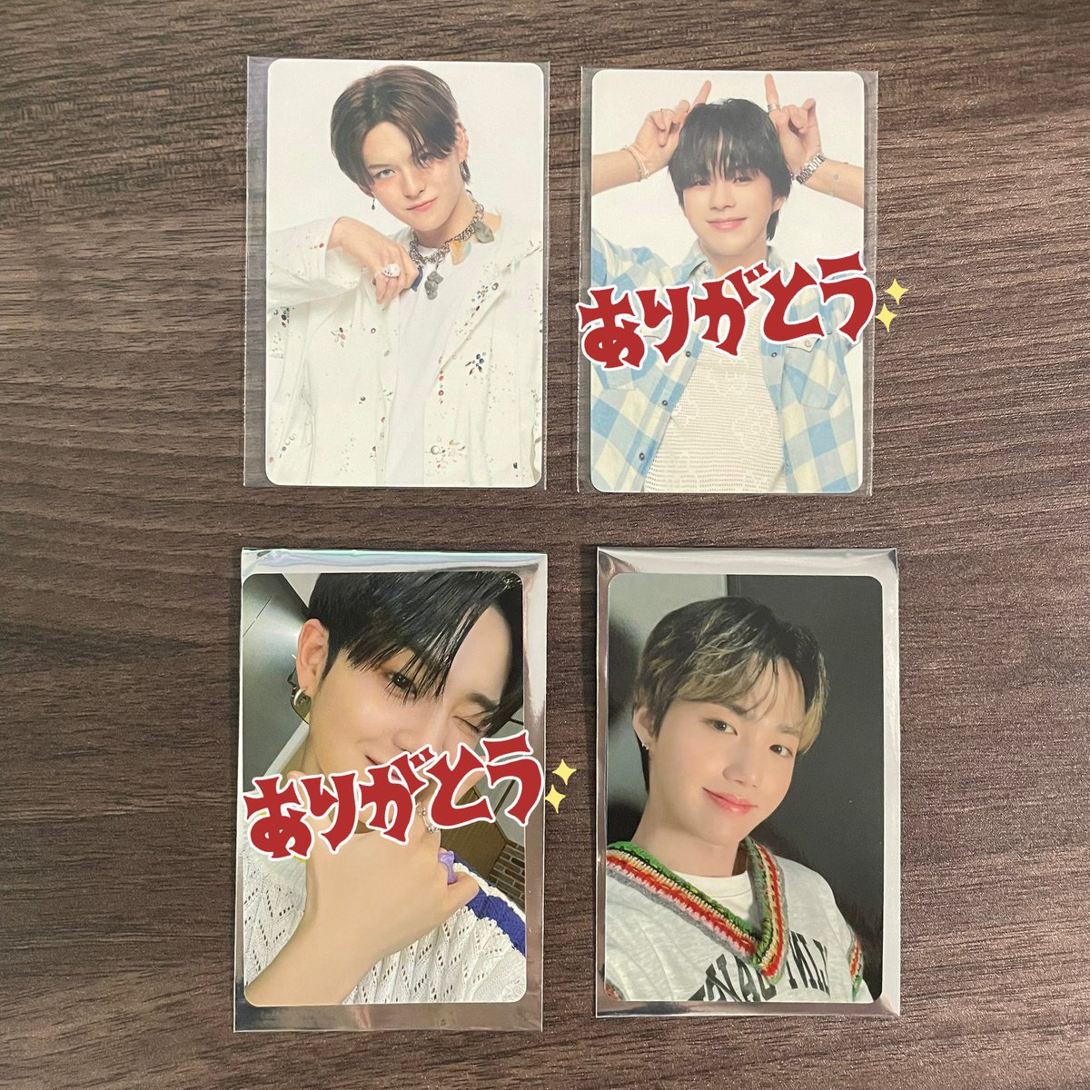 ry___sc2's tweet photo. treasure ペンミ グッズ 交換

【譲】ヨシ ドヨン

【求】アサヒ ジョンファン

上段はアサヒ
下段はジョンファンを求めております

📮同日での郵送交換希望
お気軽にお声掛けください🙇‍♀️

#treasure交換 https://t.co/SedEPbMRF3