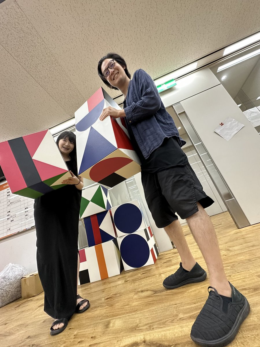 mami_hagiwara's tweet photo. 夫婦ですが、それぞれの音楽事務所に所属しております!仲良しです☺️
久しぶりにKAJIMOTOオフィスに遊びに行かせていただきました✨
#KAJIMOTO
#JapanArts https://t.co/dUX7gjCaS0