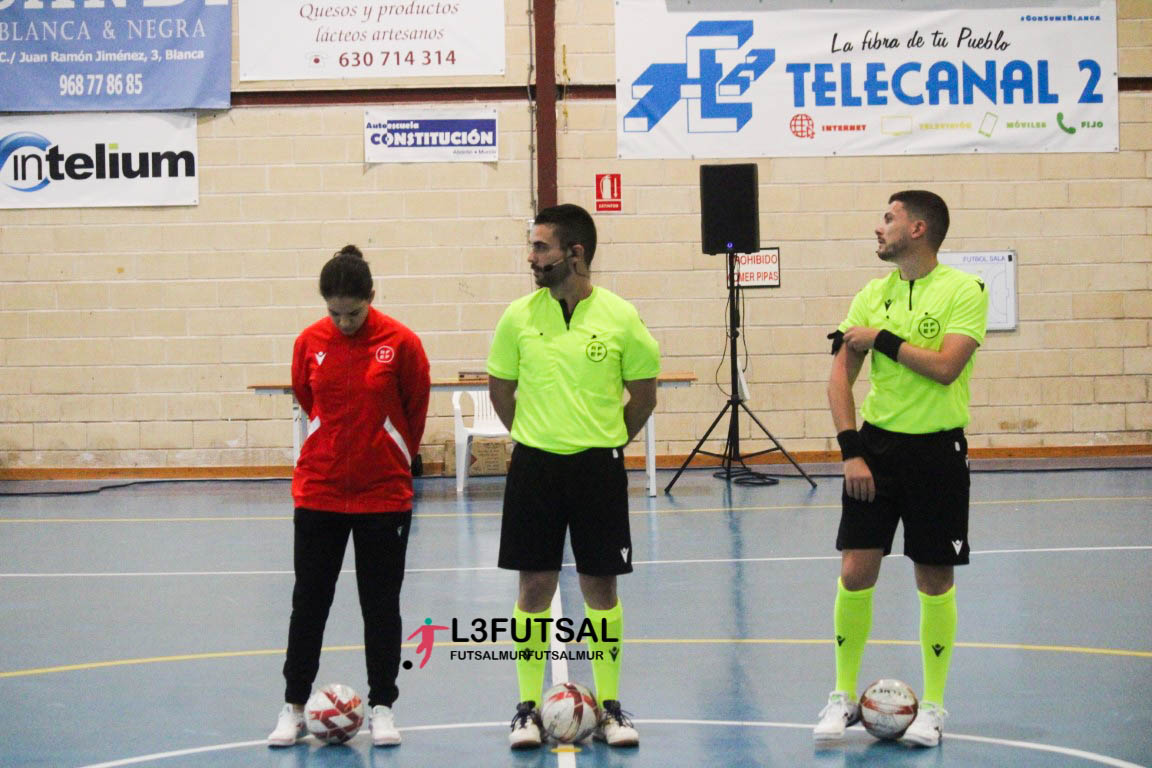 josebae47170450's tweet photo. #lacasadelfutsalmurciano
El pito murciano se pone en marcha
- @Ivyscano
- Jose Francisco Guardiola Pastor
- Laura Gomariz Riquelme
enhorabuena y gran trabajo
#fusalmur #l3futsal #SomosFutsal #somosffrm #fotografiadeportiva #disfrutalaliga https://t.co/IEiIW8Xl6x