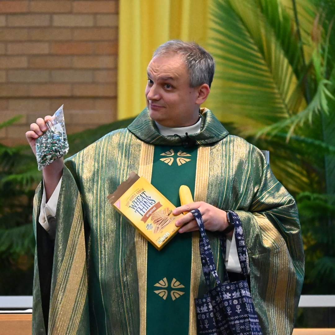 Holy Family School tweet media