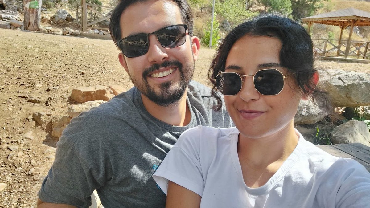 _meyigit's tweet photo. Ben, suya inat sana susuyorum. 
Ben, hayata inat seni yaşıyorum. 
Ve ben, her şeye inat seni seviyorum.♥️ https://t.co/OWXQoPPDZa
