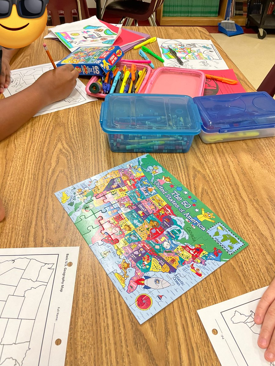 MrsLynTaylor's tweet photo. A little late with this one. First week of school fun. Team building and working on geography skills. @Smsvcs1 @inspiredAP https://t.co/1JB5u6YTJq