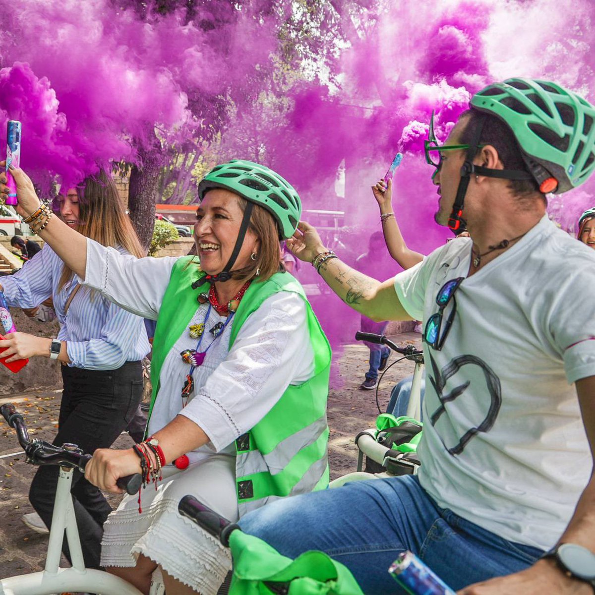 ResistenciaCMx's tweet photo. ¡Vamos por buen camino! 🫶🏼 

Pero aún hay mucho camino que recorrer, juntos lo lograremos. 

#LaVictoriaEsNueXtra https://t.co/ltFj2DVCoL