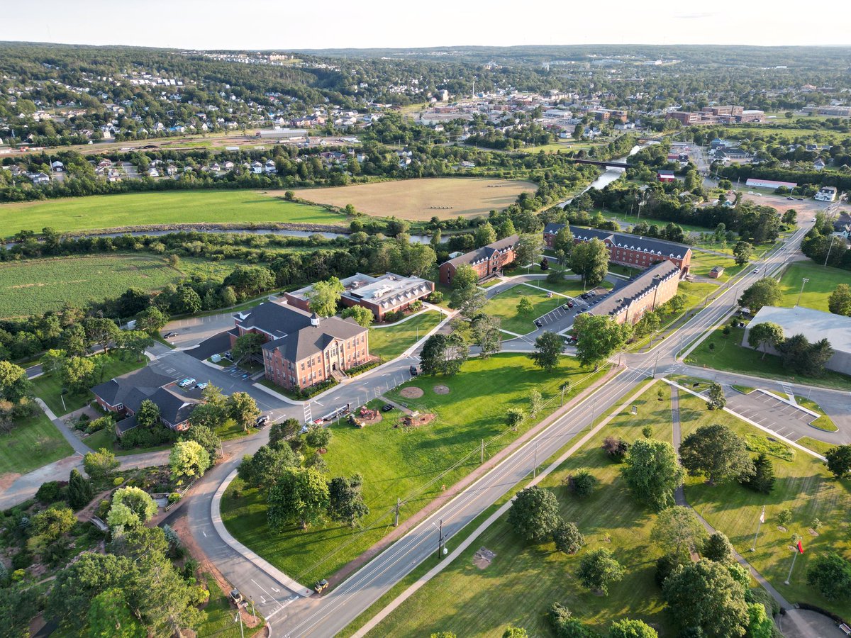 dalagriculture's tweet photo. The Faculties of Agriculture and Sociology  and Social Anthropology are hosting a collaborative two-day workshop,  ‘Enabling Interdisciplinary Food Research’ in Truro on October 20th,  2023 and in Halifax on November 6, 2023. https://t.co/DgfPACyQ2K https://t.co/32XlNur3r2