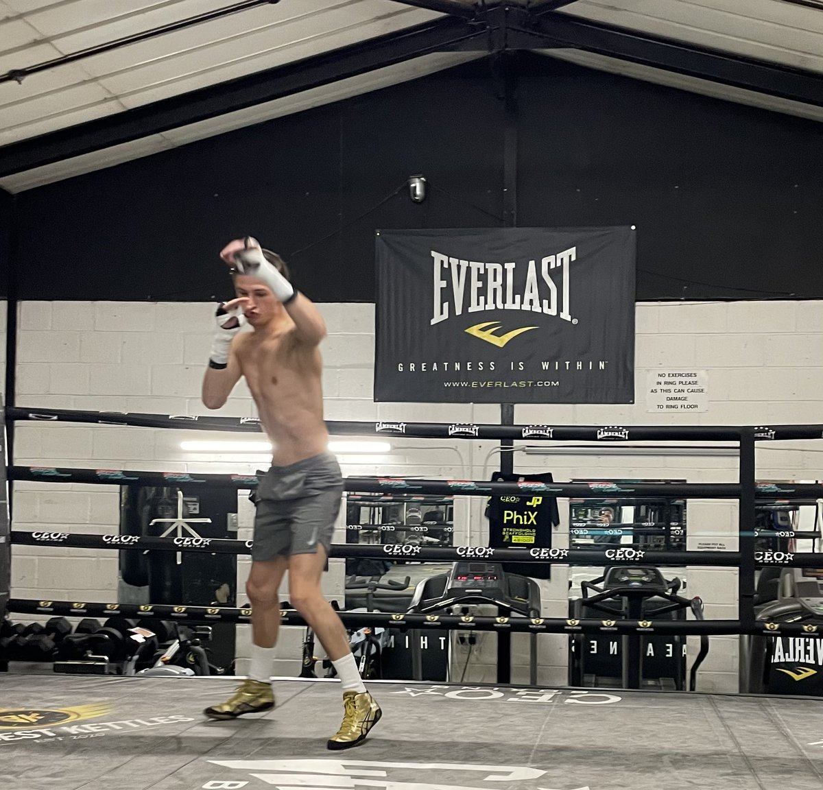 CHARLES “ BOOM BOOM “ FRANKHAM (@charlesfrankham) on Twitter photo When you know things are coming you can put your heart and soul into training nothing worse than ticking over for nothing big things by end of year <a href="/FrankWarren/">Frank Warren</a> <a href="/FrancisWarren/">Francis Warren</a> <a href="/Rogerboxinglee/">Roger Lee boxing</a> <a href="/john_frankham_1/">John Frankham</a> <a href="/markneilsonsw/">Mark Neilson</a> When you know things are coming you can put your heart and soul into training nothing worse than ticking over for nothing big things by end of year <a href="/FrankWarren/">Frank Warren</a> <a href="/FrancisWarren/">Francis Warren</a> <a href="/Rogerboxinglee/">Roger Lee boxing</a> <a href="/john_frankham_1/">John Frankham</a> <a href="/markneilsonsw/">Mark Neilson</a>