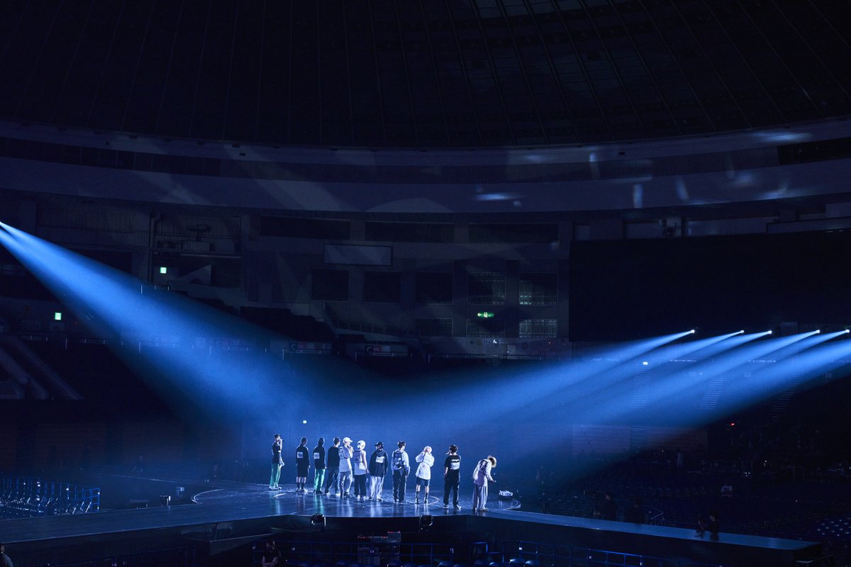 official_jo1's tweet photo. 2023 JO1 2ND ARENA LIVE TOUR
'BEYOND THE DARK'

ー
 AICHI - DAY1📸
ー

#JO1 #JO1_BEYOND_THE_DARK https://t.co/eDE7pbGbK6
