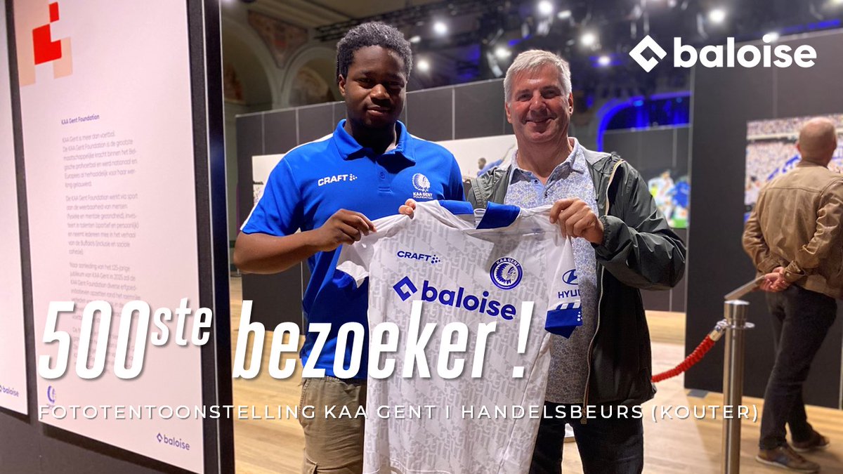 Jos Van De Velde uit Lochristi was vandaag de 500ste bezoeker van onze <a href="/KAAGent/">KAA Gent</a> fototentoonstelling. Met dank aan <a href="/baloise_be/">Baloise BE</a> kan je nog tot 12 september in de Handelsbeurs terecht. Meer info bit.ly/FotoHA500 #COBW #morethanfootball #footballmakeshistory #footballmemories