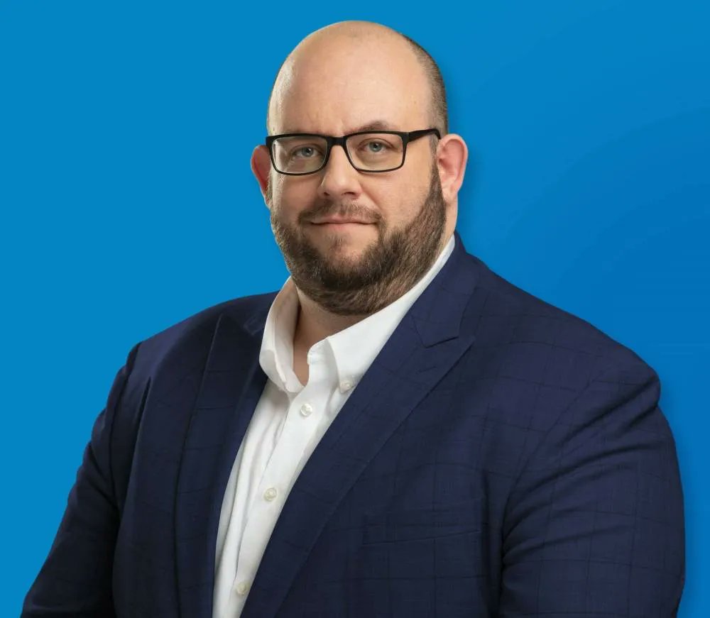 A high-ranking political official, who formerly served as Premier Heather Stefanson’s chief of staff, incurred thousands of dollars in traffic fines while behind the wheel of a government vehicle. #bdnmb bit.ly/3PjQhoj